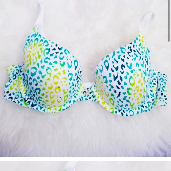 Victoria's Secret Other - Victoria's Secret Bling Cheetah Lightly Lined Demi Bra